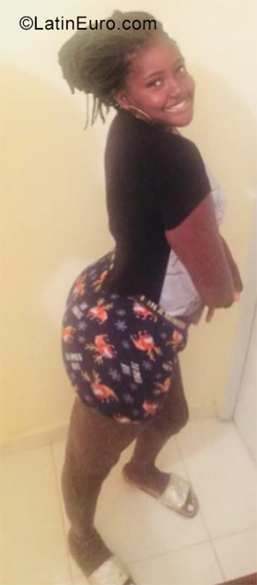 Date this lovely Dominican Republic girl Ruth from San Pedro De Macoris DO35318