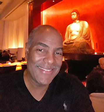 Date this sultry United States man Amiel from Philadelphia US20109