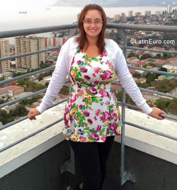 Date this hard body Chile girl Garella from Valparaiso CL140