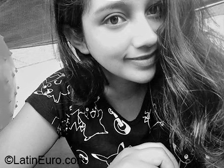 Date this sultry Peru girl Leticia from Trujillo PE1430