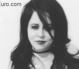Date this stunning Brazil girl Maryane from Goiania BR10902