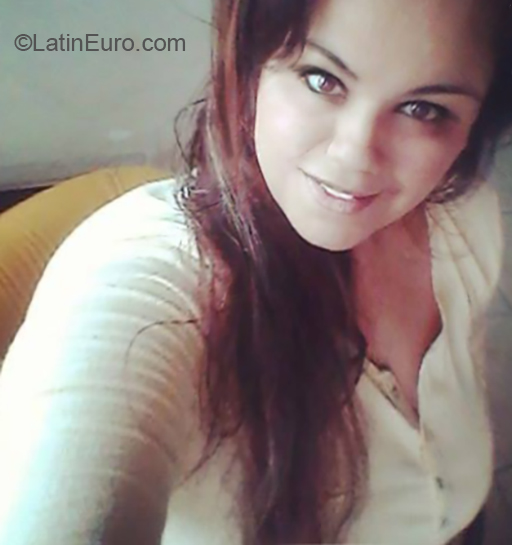 Date this cute Mexico girl Laura from Monterrey MX1678