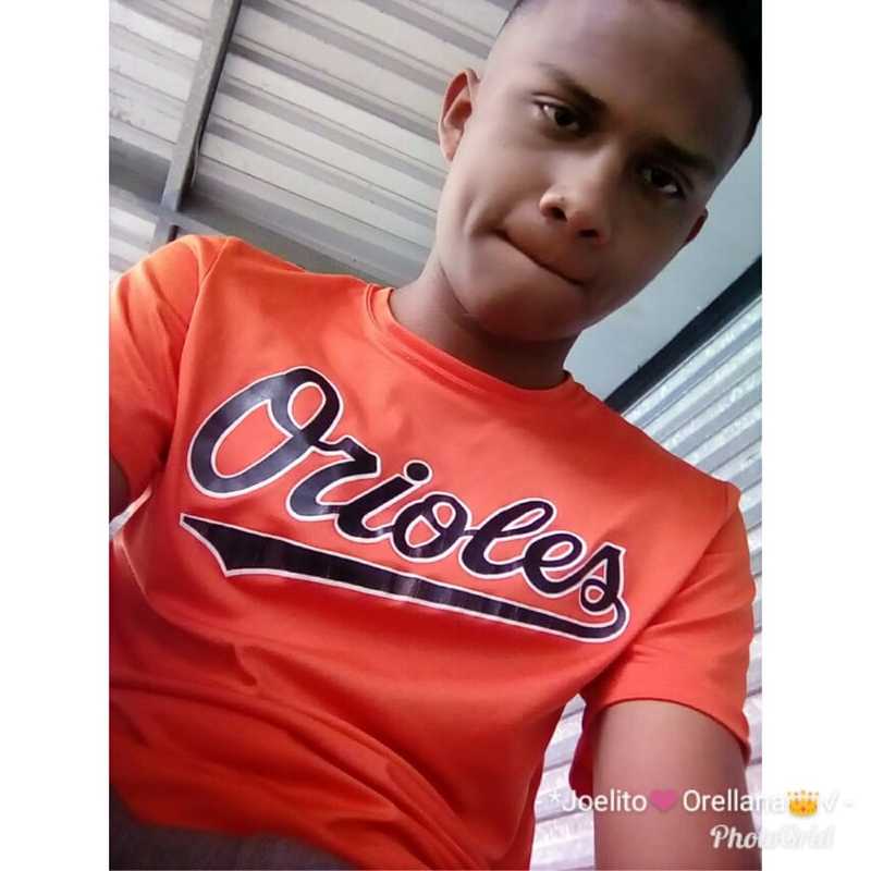 Date this stunning Honduras man Joel from Tocoa HN2694