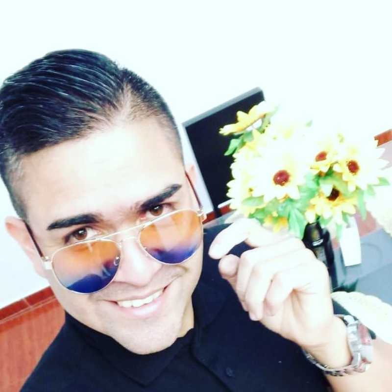 Date this funny Colombia man Moises david from Bogota CO26129