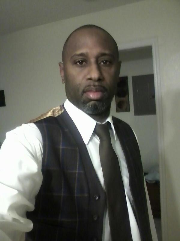 Date this voluptuous United States man Blessboy from Hutchins US20353