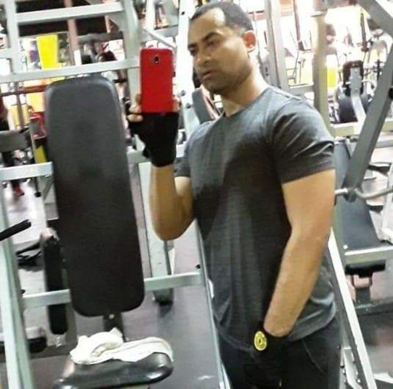 Date this pretty Dominican Republic man Metreux from Santo Domingo DO36432