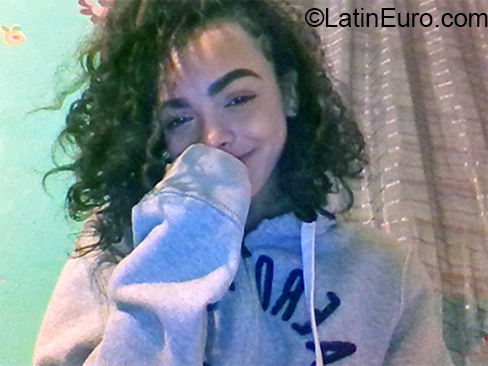 Date this hot Puerto Rico girl Yaraliz from Guayama PR208