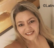 Date this voluptuous Brazil girl Blondesingle from Jundiai BR11103