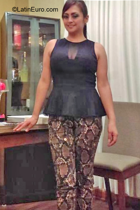 Date this gorgeous Peru girl Jessica from Lima PE1468