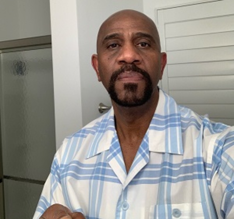 Date this good-looking United States man MyTime from Canton US20544