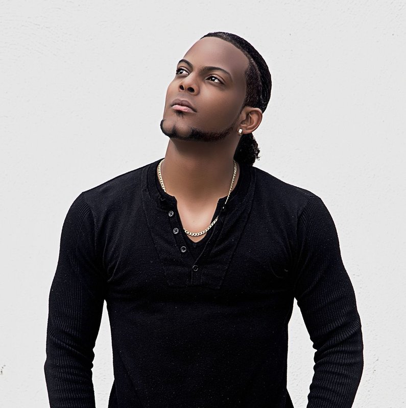 Date this funny Dominican Republic man Misael from Santo Domingo DO37323