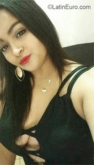Date this young Brazil girl Grazielly from Campo Grande BR11038