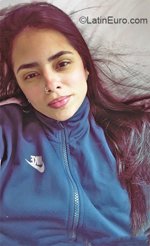 Date this stunning Brazil girl Caroline from Rio de Janeiro BR11045