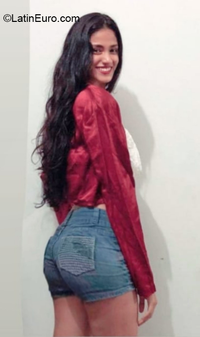 Date this delightful Peru girl Tatiana from Lima PE1497