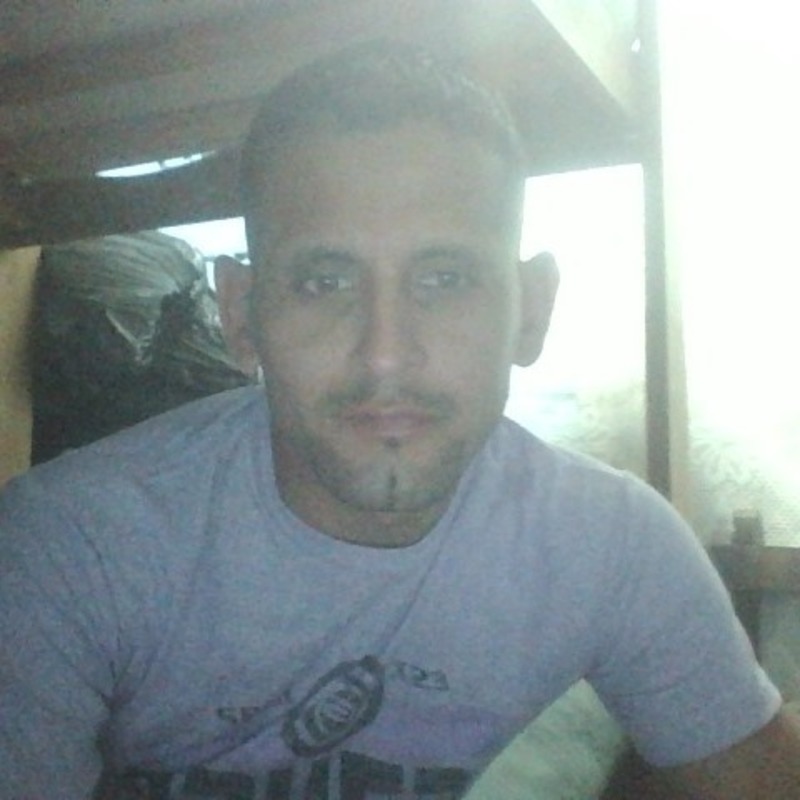 Date this exotic Peru man Luis alberto from Lima PE1500