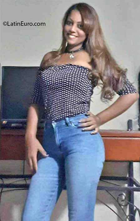 Date this delightful Venezuela girl Yoleidia from Maturin VE3083