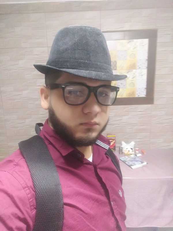 Date this foxy Colombia man Anderson from Medell&iacute;n CO27161