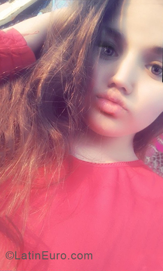 Date this stunning Uruguay girl Nicole from Montevideo UY49