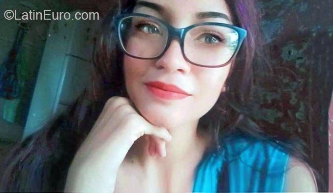 Date this funny Venezuela girl Carmen from Caracas VE3165