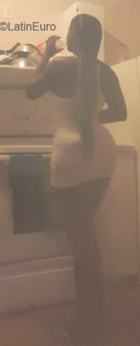 Date this athletic Dominican Republic girl Margarita from Puerto Plata DO38044