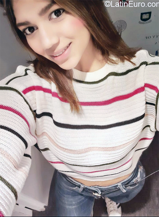 Date this beautiful Peru girl Monica from Lima PE1571