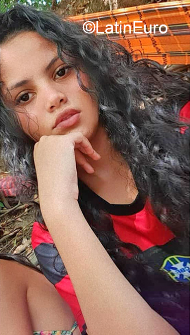 Date this young Brazil girl Karine from Palmas BR11178