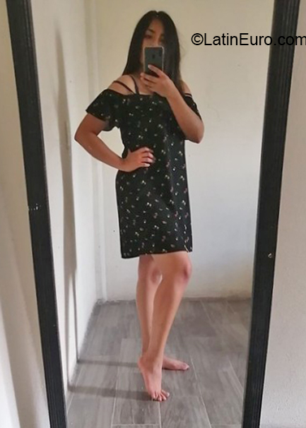 Date this athletic Mexico girl Itze l from Puebla MX1886