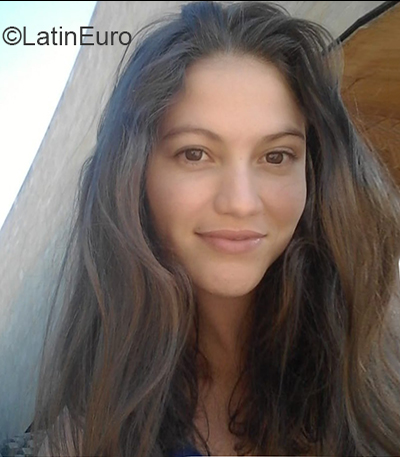 Date this sultry Colombia girl Kari from Cucuta CO27928