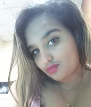 Date this good-looking Cuba girl Karina from Havana CU702