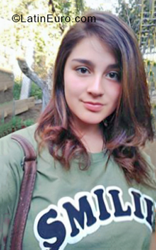 Date this young Chile girl Javiera from Santiago CL183