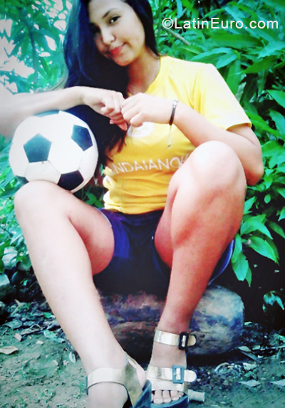 Date this exotic Venezuela girl Michelle from Puerto de la Cruz VE3393