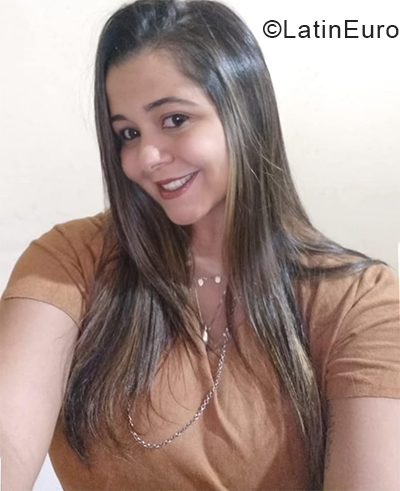 Date this stunning Brazil girl Sara from Senhor do Bonfim BR11218