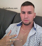 hot Dominican Republic man Angel from Lautaro CL192