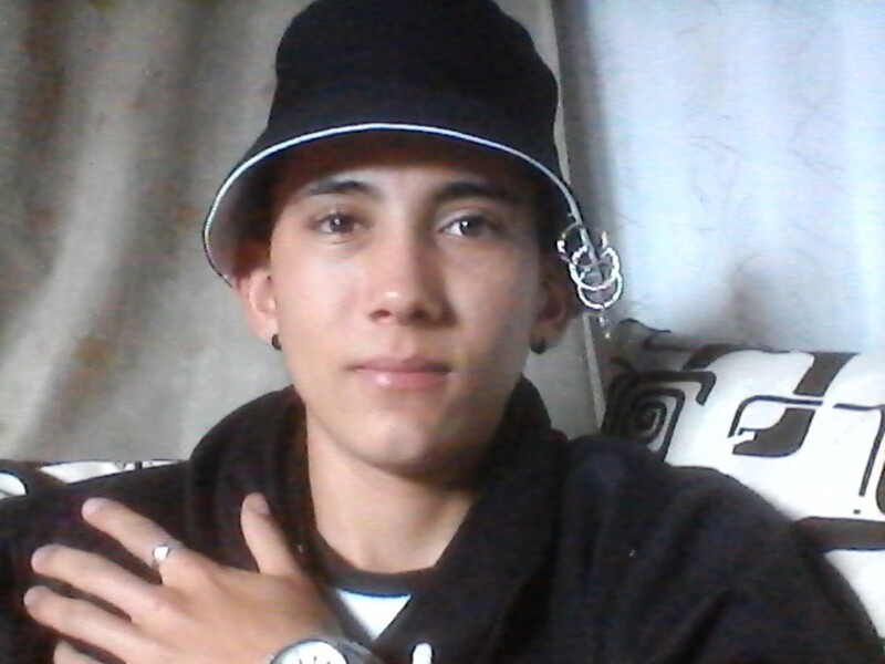 Date this hard body Colombia man Kevin fabian from Bogota CO28575