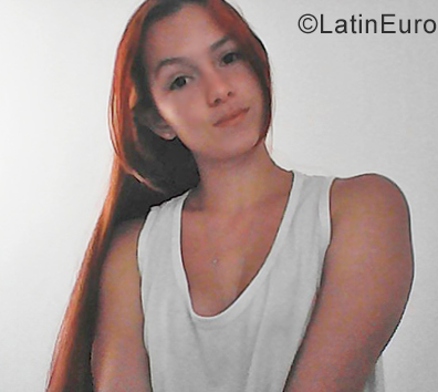 Date this stunning Colombia girl Diana from Bucaramanga CO28656