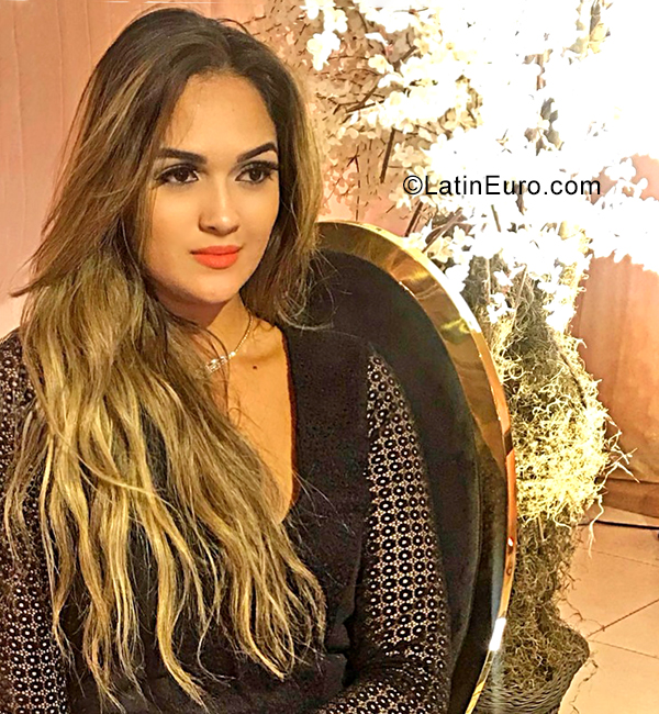 Date this young Brazil girl Cidy from Juazeiro Do Norte BR11264