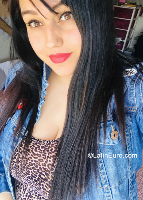 Date this passionate Chile girl Daphne robles from Valdivia CL216