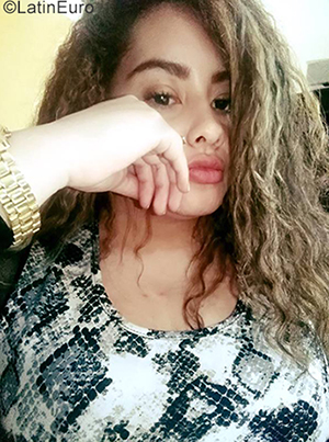 Date this sensual Peru girl Alexandra from Arequipa PE1751