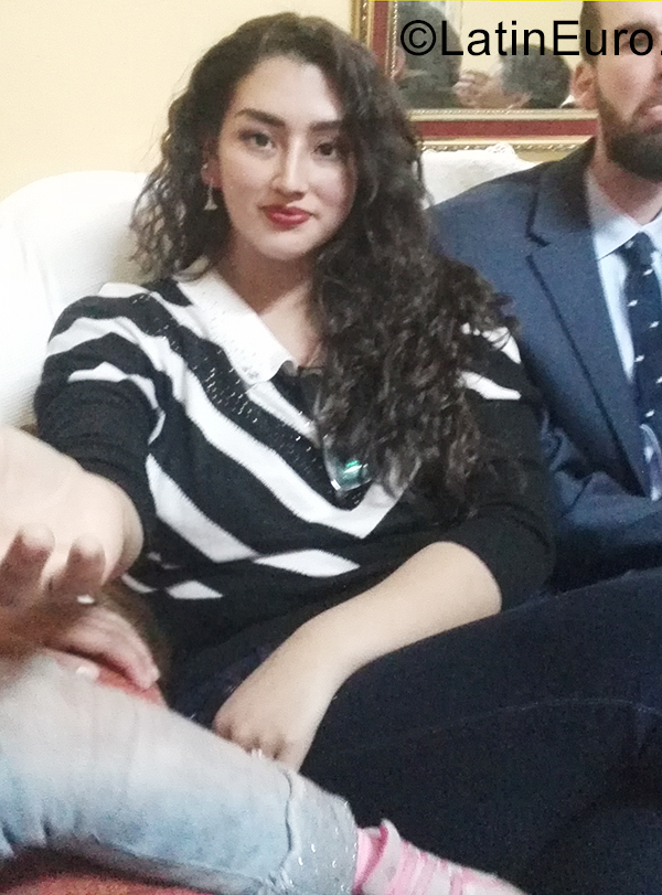 Date this charming Peru girl Alaina from Lima PE1756