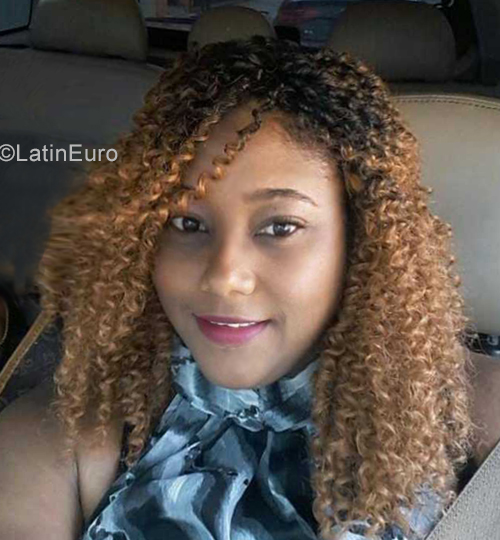 Date this cute Dominican Republic girl Mercedes from Santo Domingo DO39187