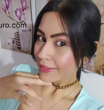 Date this lovely Colombia girl Andreina from Medellin CO29180