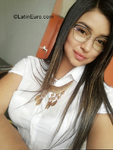 funny Colombia girl Moni from Bogota CO29266