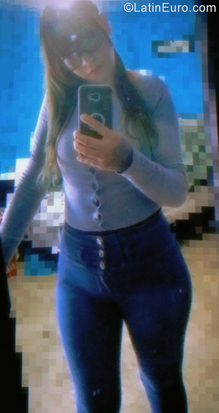 Date this athletic Mexico girl Mariana from San Luis Potosí MX2248