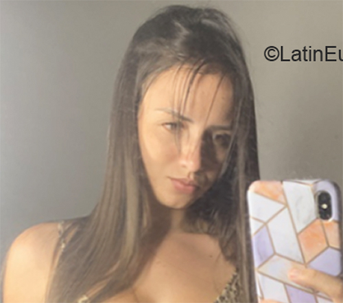 Date this attractive Costa Rica girl Amanda from San Jose CR449