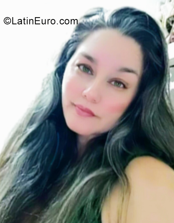 Date this good-looking Colombia girl Lizeth from Cali CO29662