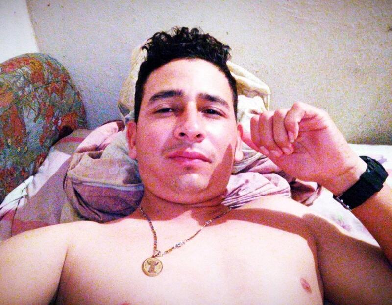 Date this foxy Venezuela man Robinson from Sucre VE3901