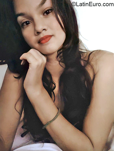 Date this young Venezuela girl Maury from Cumana VE3903