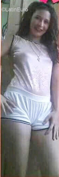 Date this tall Ecuador girl Dacmarys from Guayaquil EC786