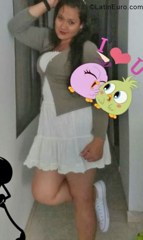 Date this exotic Colombia girl Luisa fernanda from Bogota CO30126