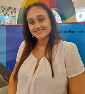 Date this cute Colombia girl Cecilia from Barranquilla CO30188